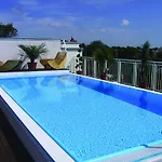Hotel Kubrat An Der Spree